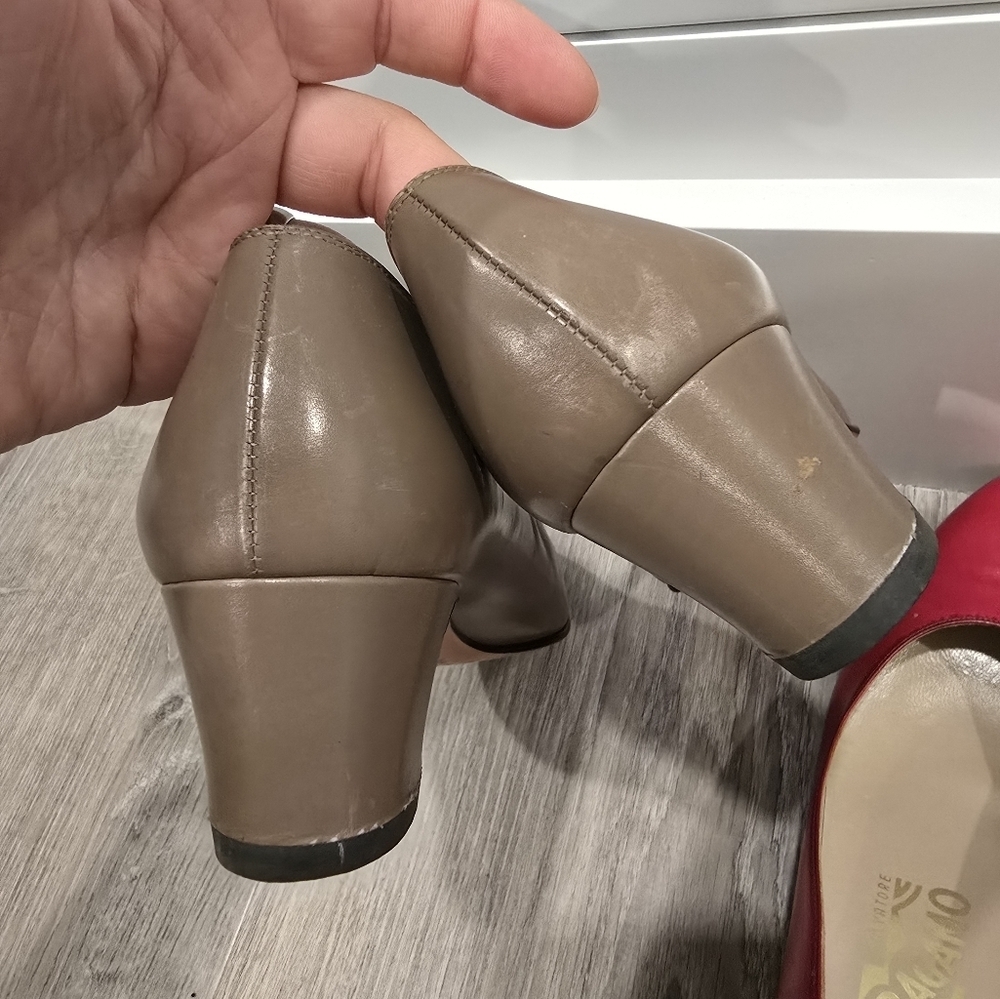 Salvatore Ferragamo Leather Pumps - Red and Brown - Picture 6 of 9